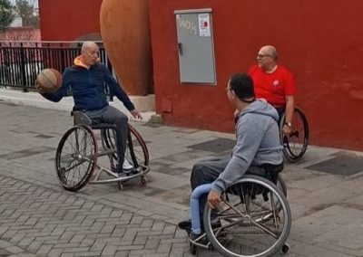 Demostración de baloncesto en silla de ruedas en la Jornada Arucas Titularísima.