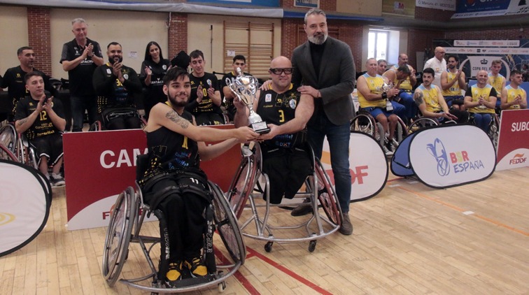 El Santa Cruz ADEIN Tenerife Fundación CB Canarias levanta la Copa BSR España