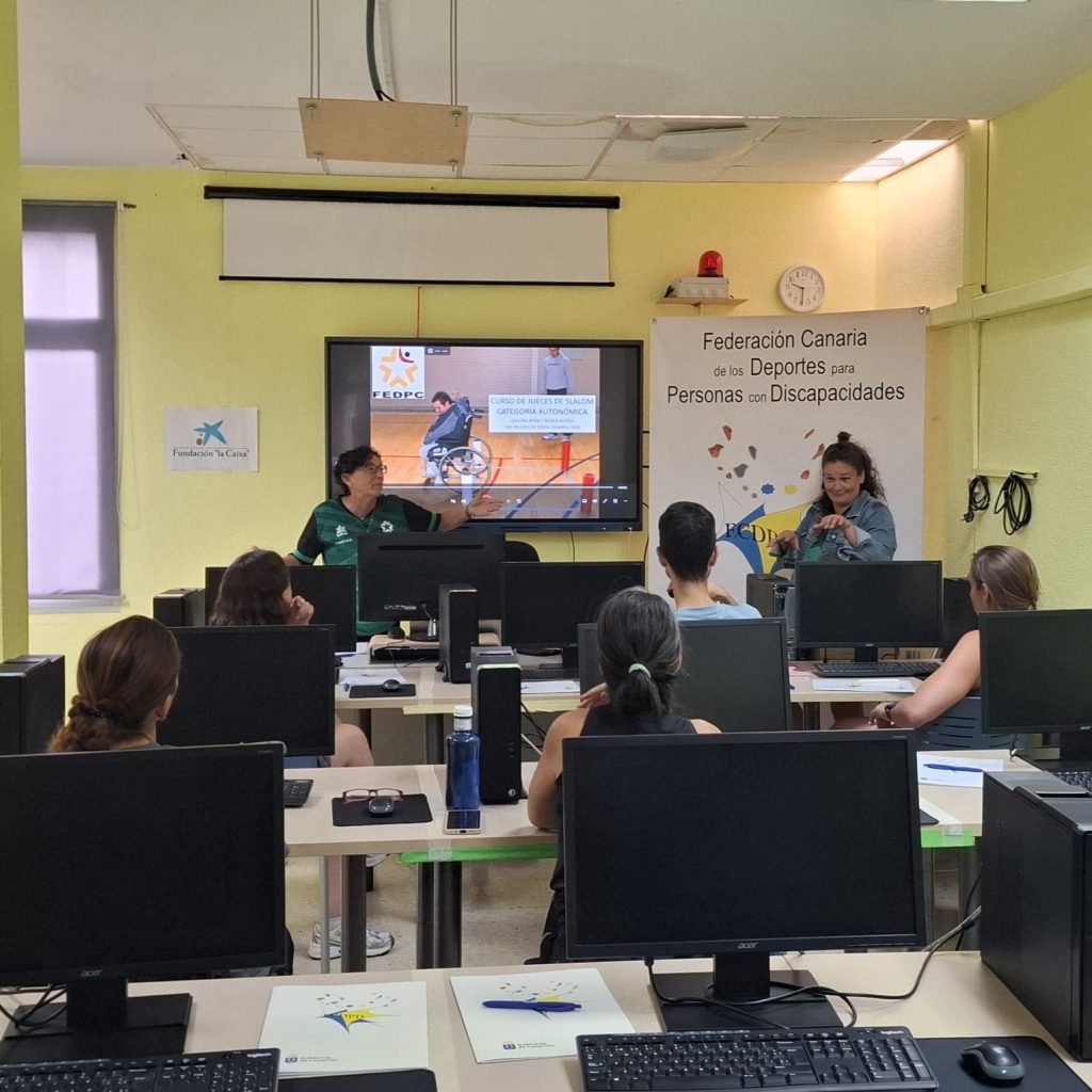 Charla durante el curso de slalom
